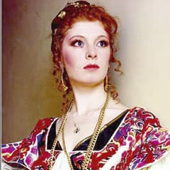 Амалия родила четвертого!