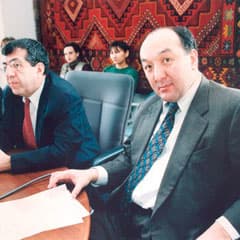 Растраты, хищения и подлог