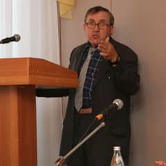 Тобол «цветет» и пахнет