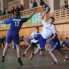 Обыграли лидера, но проиграли турнир