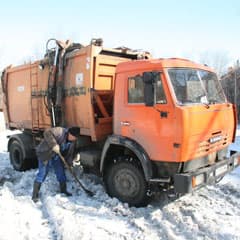 Сугробы таяли, промокли улицы