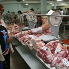 Свинина уже по 1200 тенге