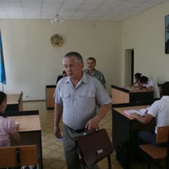 Суд выясняет основания иска