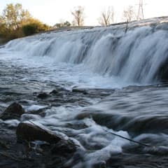Подводные камни водных объектов