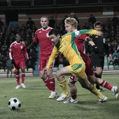 Проигрывать можно по-разному