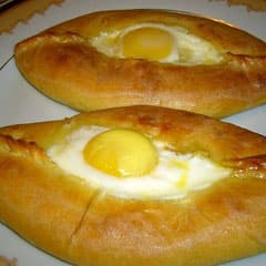 Хачапури по-аджарски