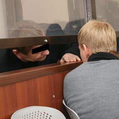 Деньги или документы - в чем разница?