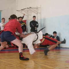 Борьба равных соперников до последней секунды