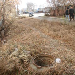 Крышку от люка украли вновь