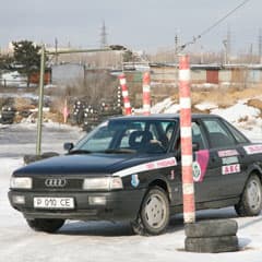В Костанае дорожная полиция провела конкурс для женщин-автолюбительниц