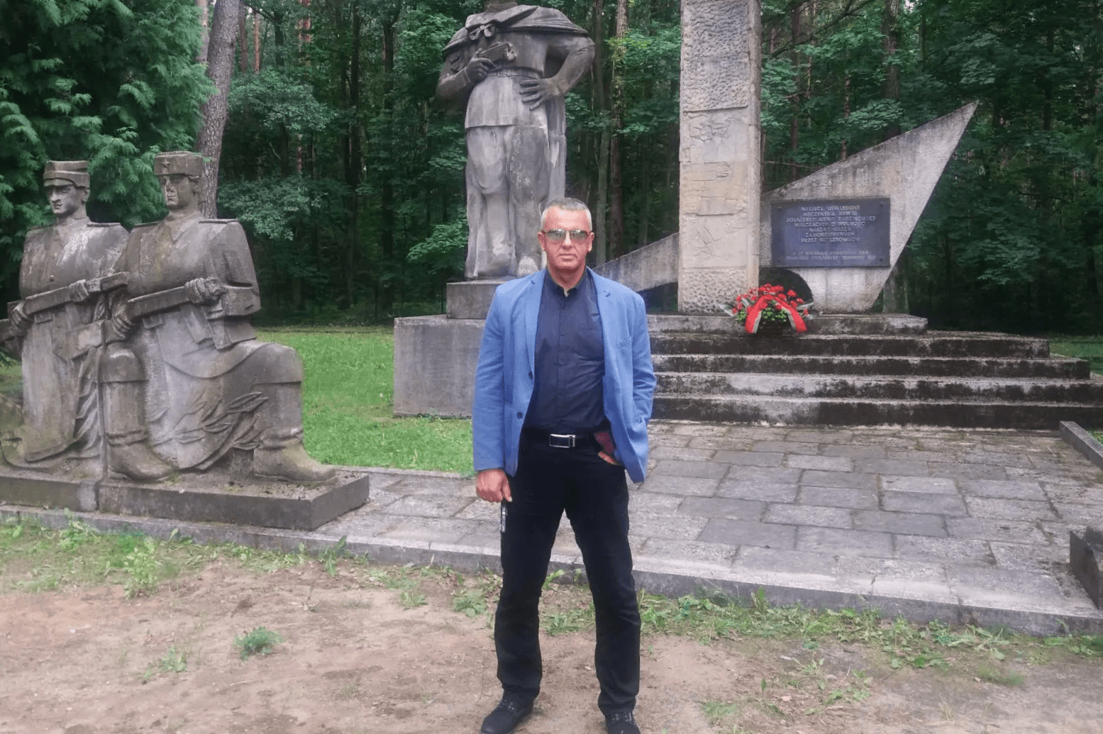 Места захоронений красноармейцев, призванных в Кустанайской области, нашел польский волонтер