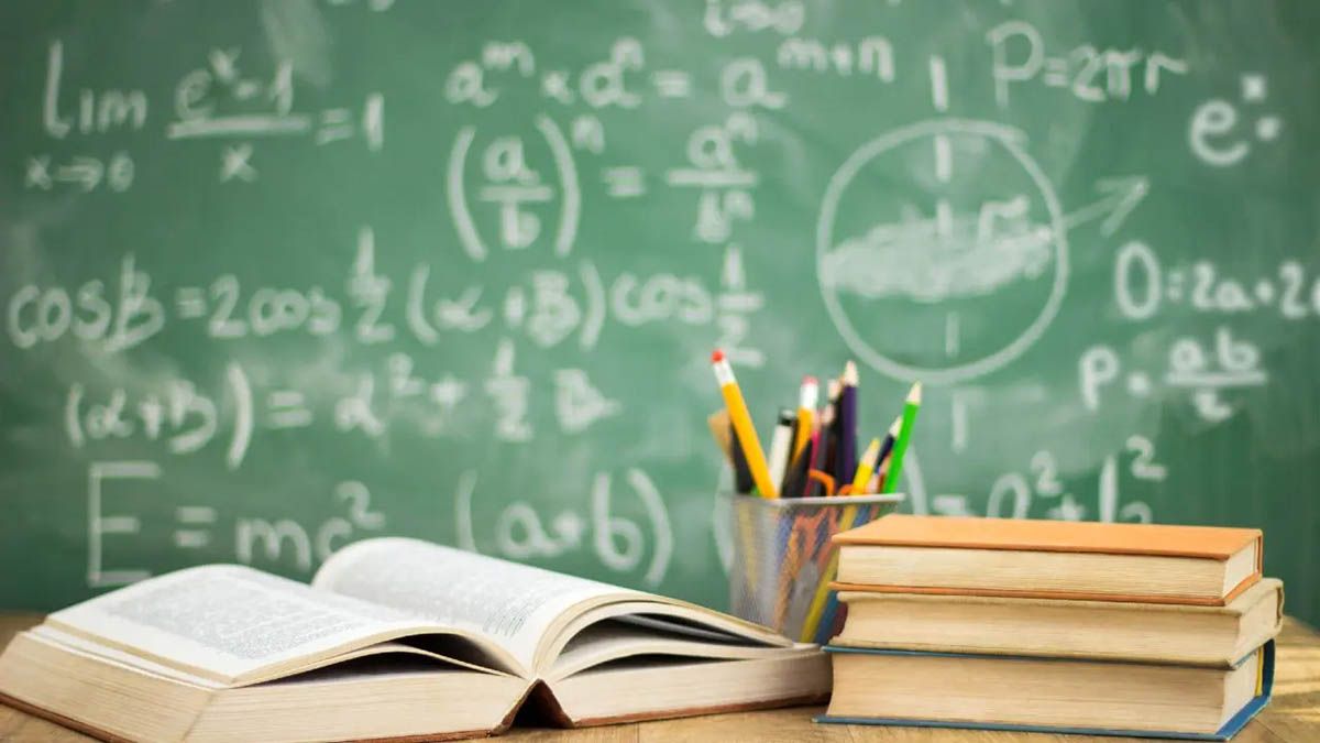 Запрет на сбор денег на выпускной закрепят отдельным приказом Минпросвета и МВД